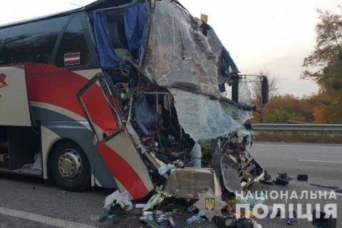 Водитель автобуса, в котором погибла актриса "Дизель шоу", получил домашний арест
