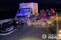 На Львівщині 21-річний п’яний водій ВАЗу в’їхав у зустрічний мікроавтобус, 3 людини загинули, 3 травмовані