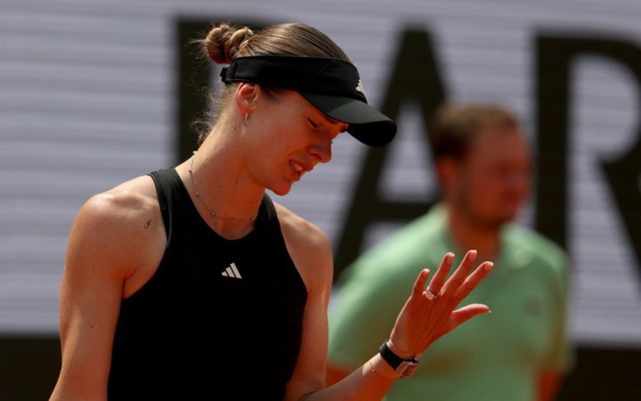 Світоліна поступилася Швьонтек у чвертьфіналі й зачохлила ракетку на Ролан Гаррос-2025