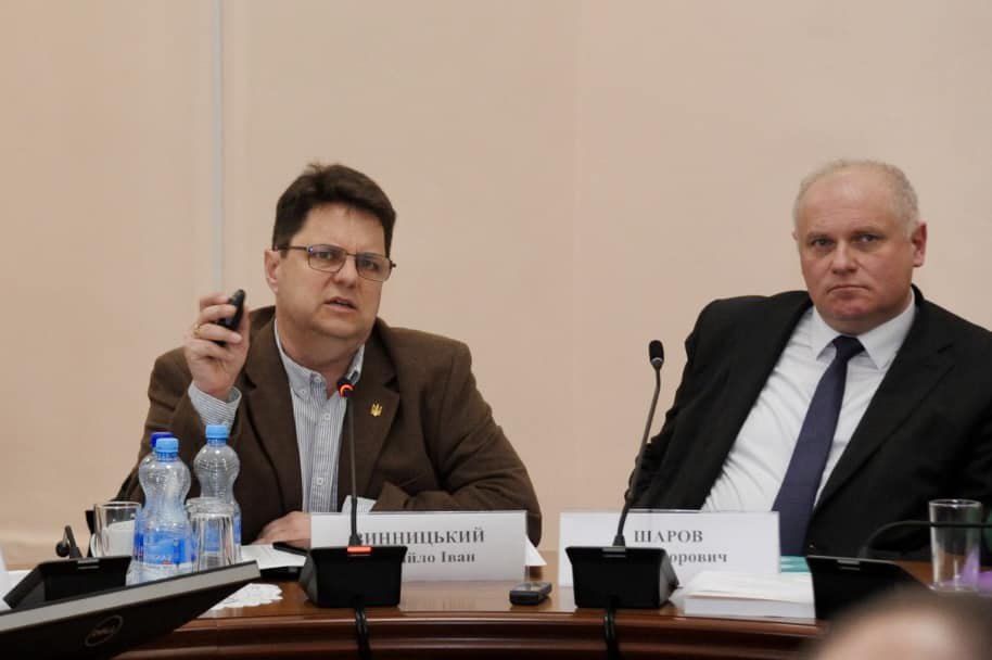 Михайло Винницький (ліворуч) під час засідання Спілки ректорів, 13 лютого 2024 р.