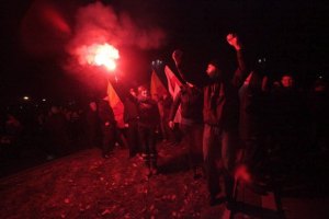 В Варшаве националисты подрались с полицией