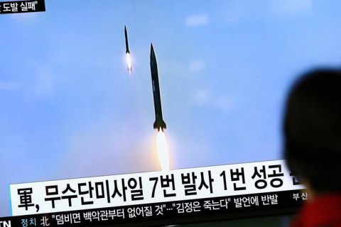 КНДР снова запустила ракеты