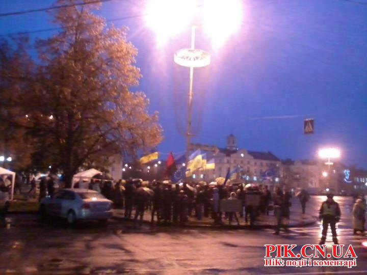 Митинг в Чернигове