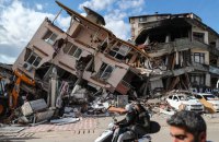 Кількість загиблих унаслідок землетрусу у Туреччині та Сирії перевищила 15 тисяч (оновлено)
