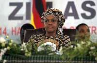 Дружину президента Зімбабве запідозрили в захопленні влади в країні
