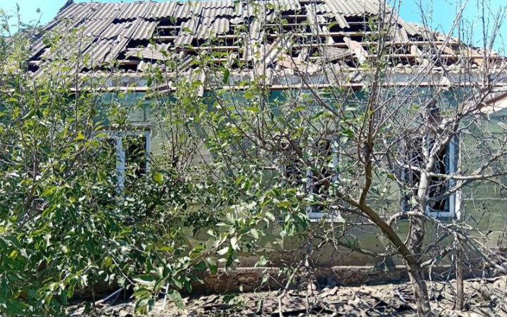 Росіяни обстріляли Нікопольщину, пошкоджено будинки і є загоряння