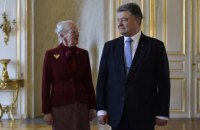 Порошенко пригласил королеву Дании посетить Украину 
