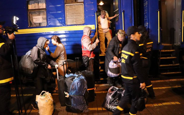Кіровоградщина прийняла другий евакуаційний потяг з Донецької області, – голова ОДА