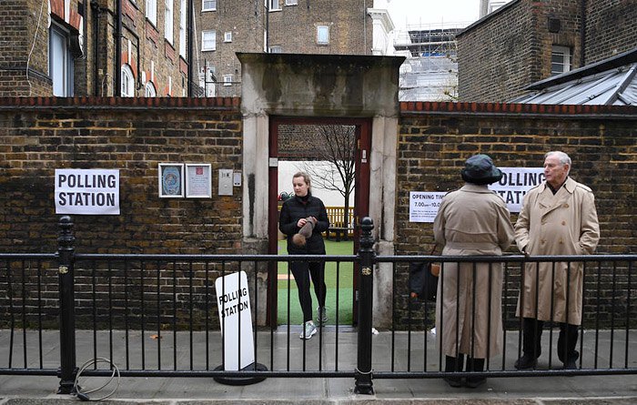 Избирательный участок в Лондоне, 12 декабря 2019.