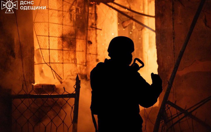 Зеленський: уночі РФ запустила по Одесі понад 60 ударних дронів