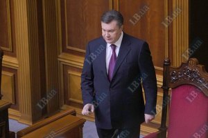 Янукович в письменной форме обратился к депутатам
