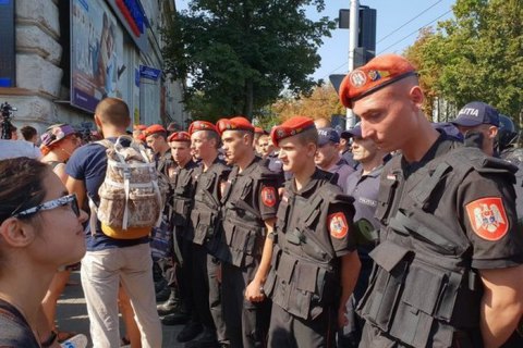Молдовська поліція в День незалежності розігнала нічний протест у Кишиневі