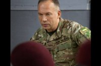 Сирський обговорив із десантниками боротьбу з дронами та підготовку бійців