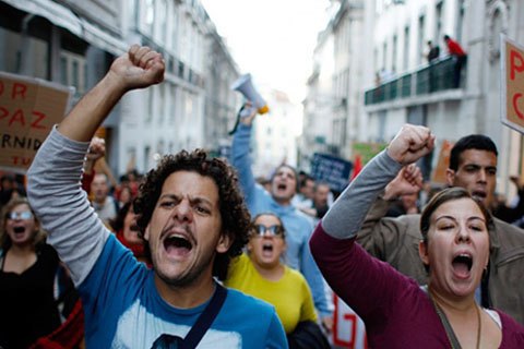 В Португалии проходит 24-часовая забастовка госслужащих