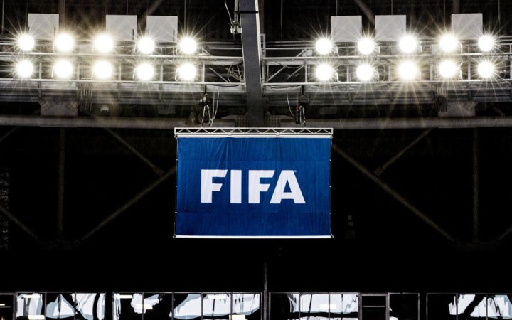 ФІФА може дозволити проводити матчі внутрішніх чемпіонатів за кордоном