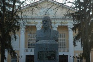 В Сумах нашли замену памятнику Ленину