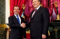 Янукович побажав Медведєву подальших успіхів
