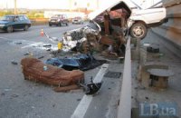 ДТП у Києві: водій "п'ятірки" проїхав кілометр зустрічною смугою та загинув у зіткненні з Mercedes ML