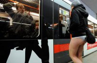 Флешмоб "Без штанов в метро" прошел в 23 странах