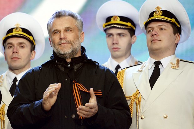 Алексей Чалый во время концерта в Москве