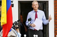 Лондон потратил $1,6 миллиона на дежурство у посольства Эквадора
