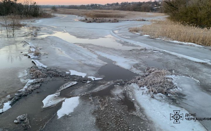 На Черкащині сталося руйнування шлюзу гідроспоруди на річці Тясмин