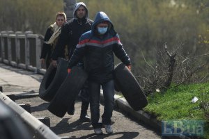 В Енакиево сепаратисты заблокировали горсовет