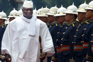 Президент Гамбии пригрозил расправой всем геям в стране