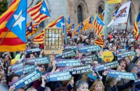 Около 200 тысяч сторонников независимости Каталонии прошли маршем в Барселоне
