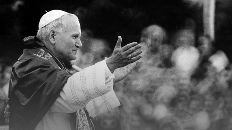  Кароль Войтила, Іван Павло ІІ після обрання його Папою Римським на балконі базиліки Святого Петра, 22 жовтня 1979 р.