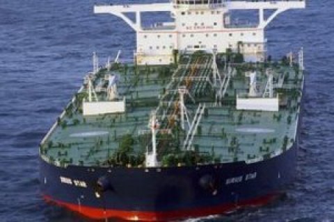 Невідомі захопили нафтовий танкер біля берегів Малайзії
