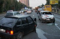 ДТП у Києві: дві "дев'ятки" врізалися лоб у лоб