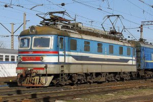 В Харьковской области столкнулись поезд и легковушка
