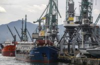 Санкції ЄС вперше можуть поширити на порти третіх країн, які працюють з російською нафтою