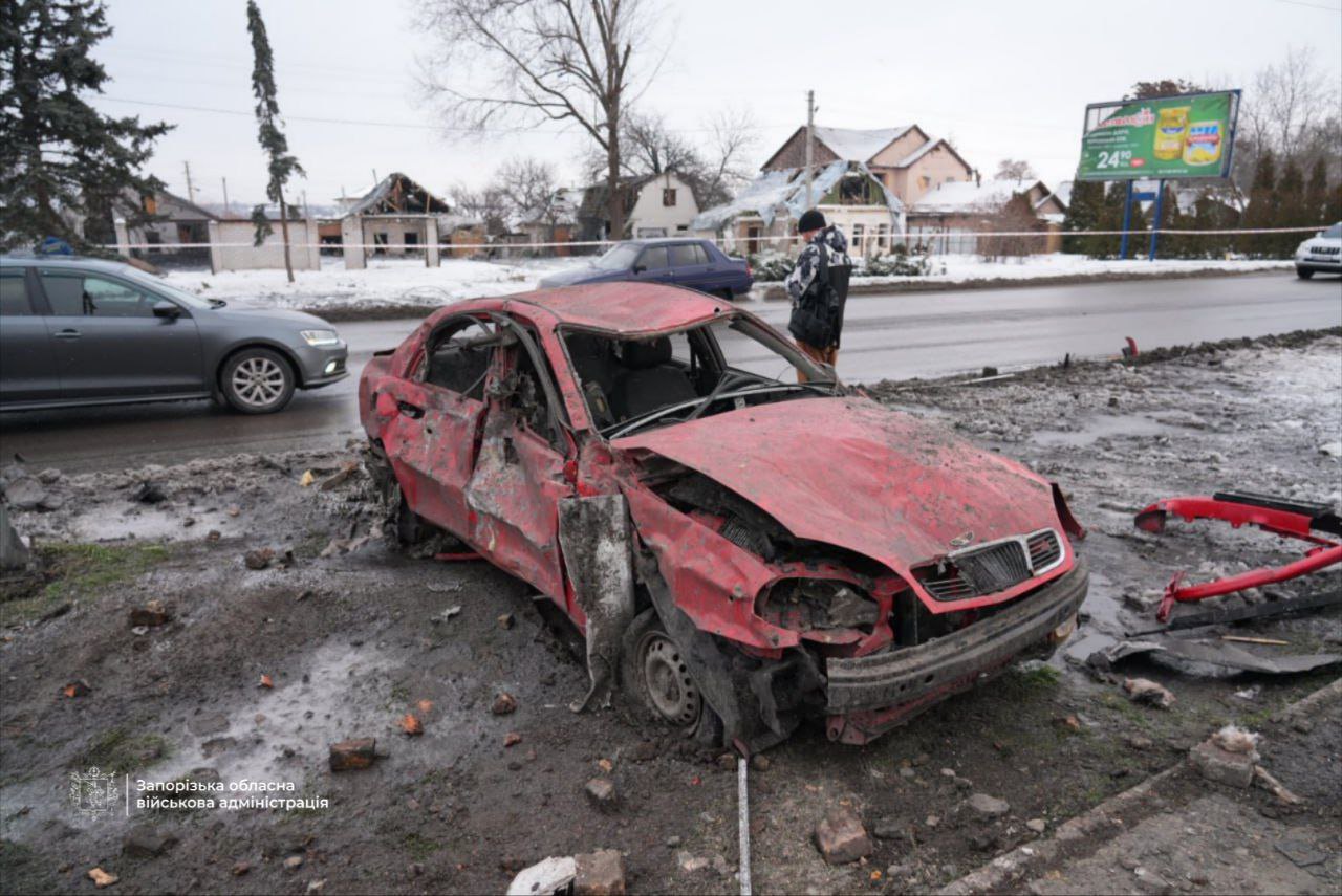 Наслідки російської атаки у Запоріжжі