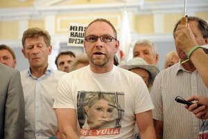 Защита Тимошенко пожаловалась в ГПУ на судью Высшего спецсуда
