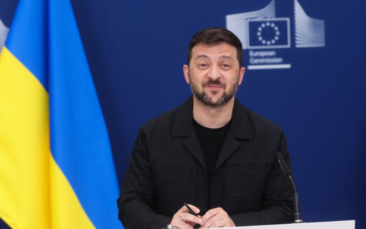 Зеленський ввів санкції проти родичів Путіна (оновлено)