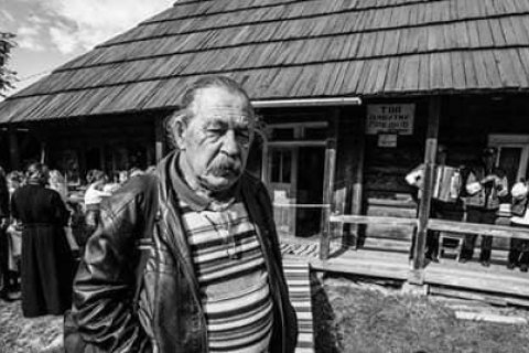 Умер писатель и сценарист Василий Портяк