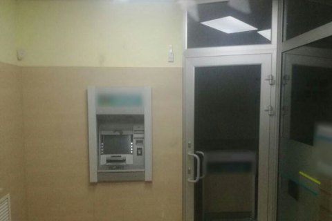 У Харкові грабіжники підірвали і пограбували банкомат