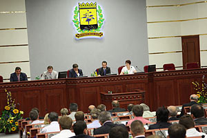 Донецька облрада надала російській мові статус регіональної