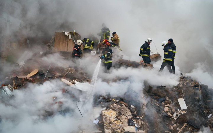 Росіяни вдарили "шахедом" по Харкову. Є загиблі (оновлено)