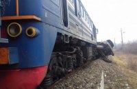 У Закарпатській області поїзд врізався у вантажівку