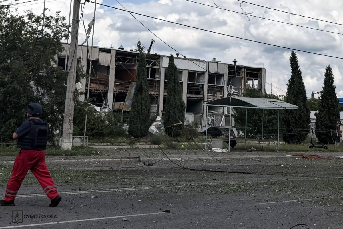 Наслідки російської атаки у Сумах