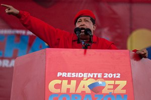 Чавес победил на выборах в Венесуэле