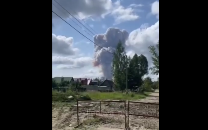 У Рязанській області стався вибух пороху на військовому заводі «Еластик», є загиблі та поранені