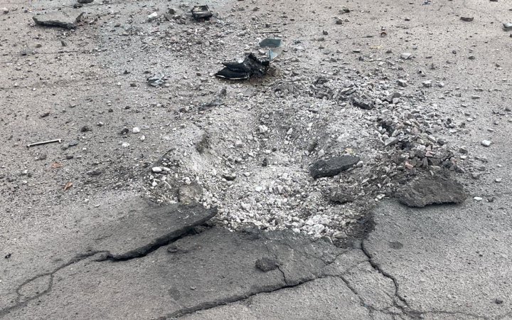 Російський дрон атакував центральну частину Семенівки на Чернігівщині