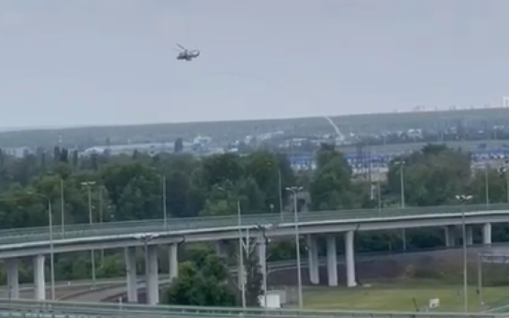 Армія РФ у боях з "вагнерівцями" втратила три вертольоти і літак