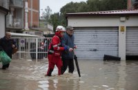 На півночі Італії повінь забрала життя 9 людей, дощі падатимуть далі