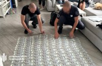 На Одещині посадовець військової частини організував "дистанційну службу" підлеглим і забирав їхні виплати