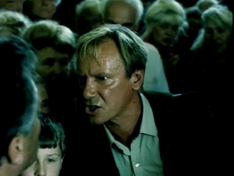 Кадр з фільму «Розпад».